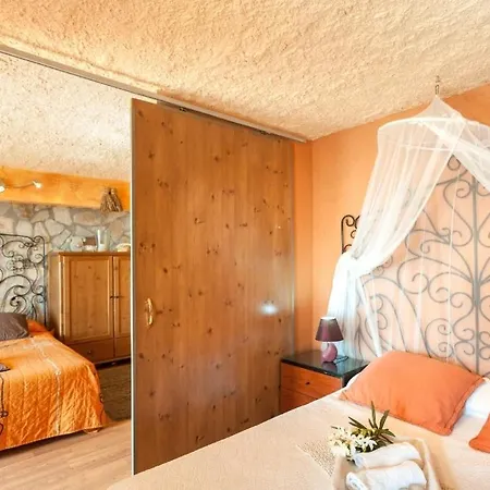 Rapanui Piscina Y Jacuzzi Privados