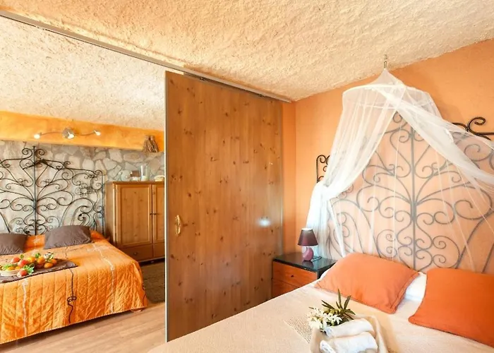 Rapanui Piscina Y Jacuzzi Privados